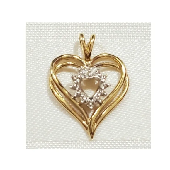 10K Solid Yellow Gold Triple Heart Genuine Diamond Heart Pendant 1.47 grams